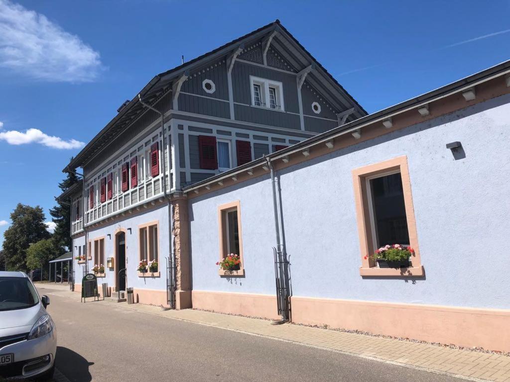 ZUM BAHNHÖFLE Restaurant&Hotel - Albbruck Am Rhein Exterior foto